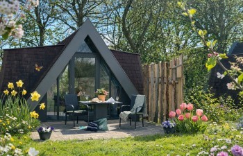 Hotel Houses Medemblik voorjaar